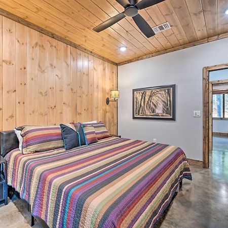 Broken Bow Lazy Dog Lodge With Hot Tub, Pool Table Buitenkant foto