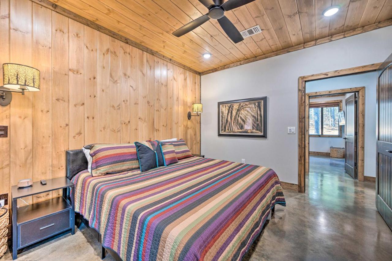 Broken Bow Lazy Dog Lodge With Hot Tub, Pool Table Buitenkant foto