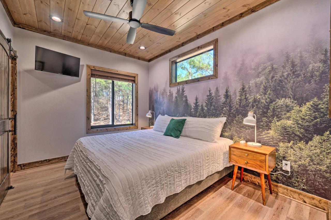 Broken Bow Lazy Dog Lodge With Hot Tub, Pool Table Buitenkant foto
